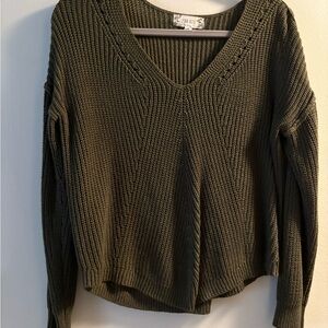 Pink Rose Green V-Neck Ribbed Sweater